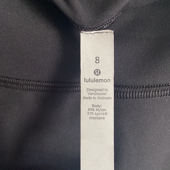LULULEMON WOMENS REFLECTIVE LEGGINGS - Picture 3 of 3
